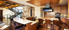 Барная стойка для кухни: необычный дизайн интерьера